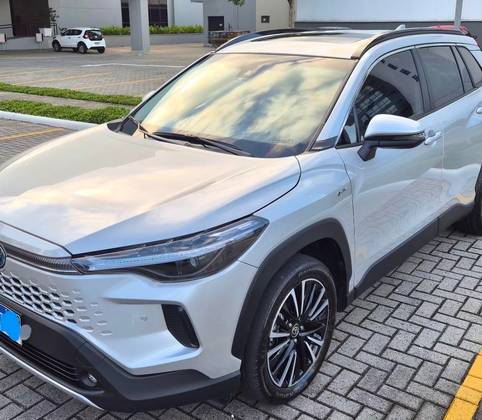 TOYOTA COROLLA CROSS 1.8 VVT-I HYBRID FLEX XRX CVT